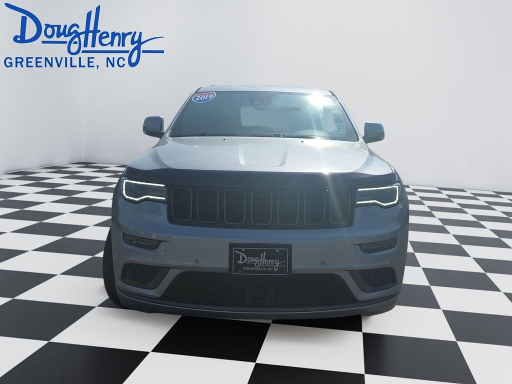 Used 2019 Silver Jeep Overland image 8
