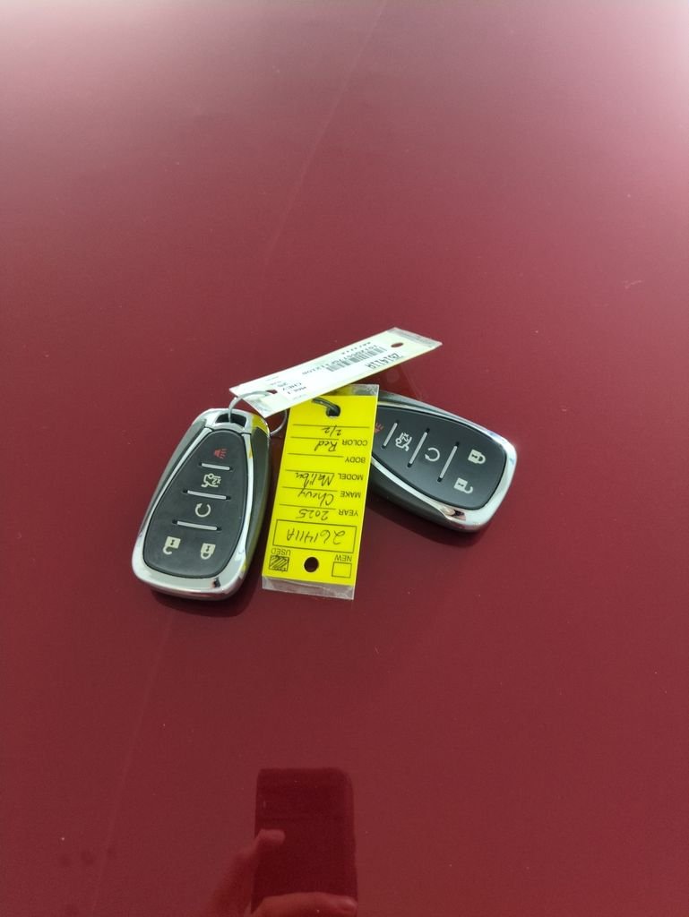 Used 2025 Radiant Red Chevrolet LT image 28