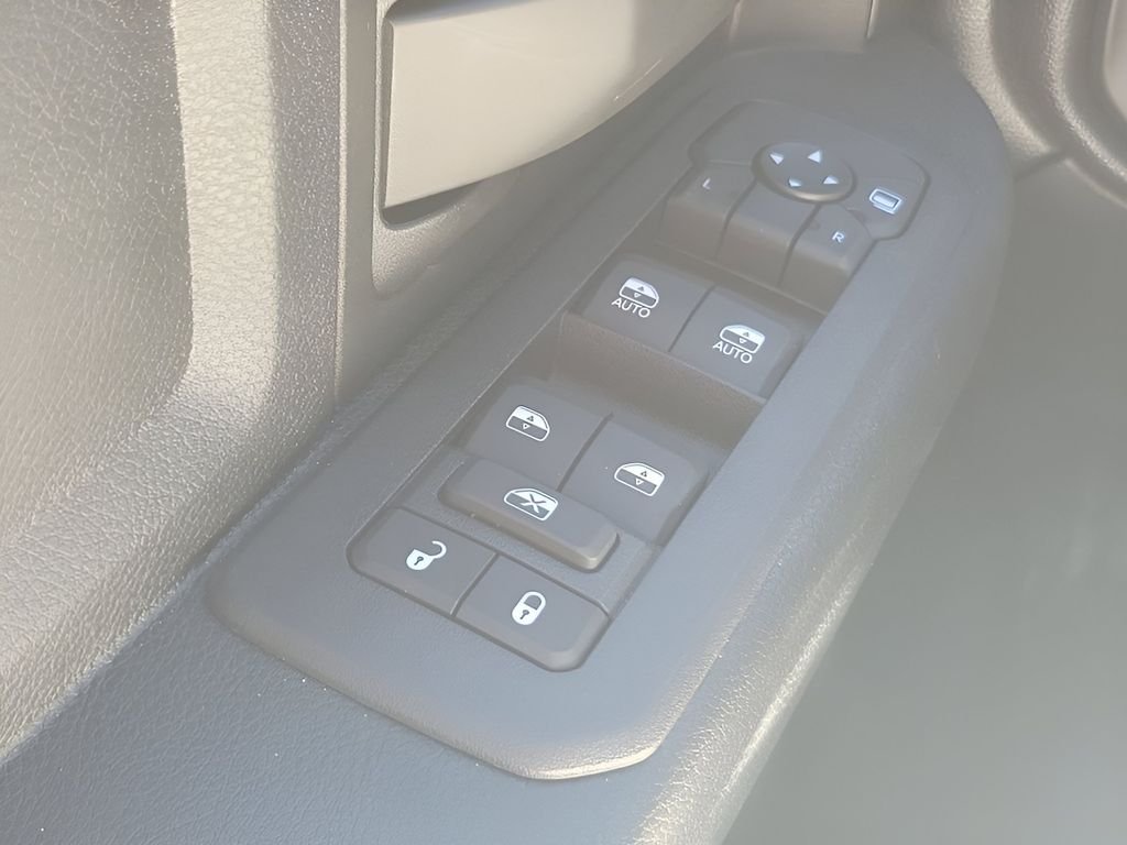 2026 RAM 3500 Tradesman - Photo 32