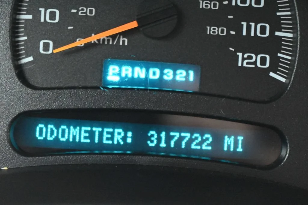 Used 2005 Red Chevrolet LT image 17