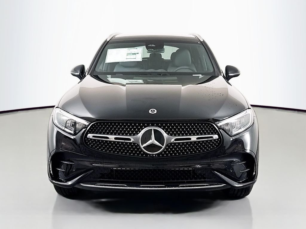 New 2026 Black Mercedes-Benz GLC 300 image 2