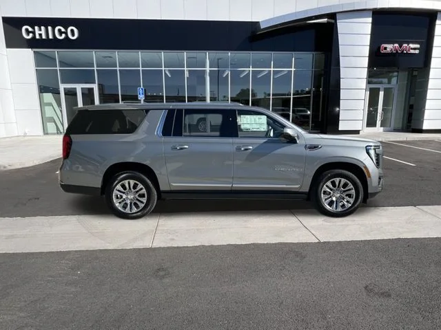 2026 GMC Yukon XL Denali - Photo 8