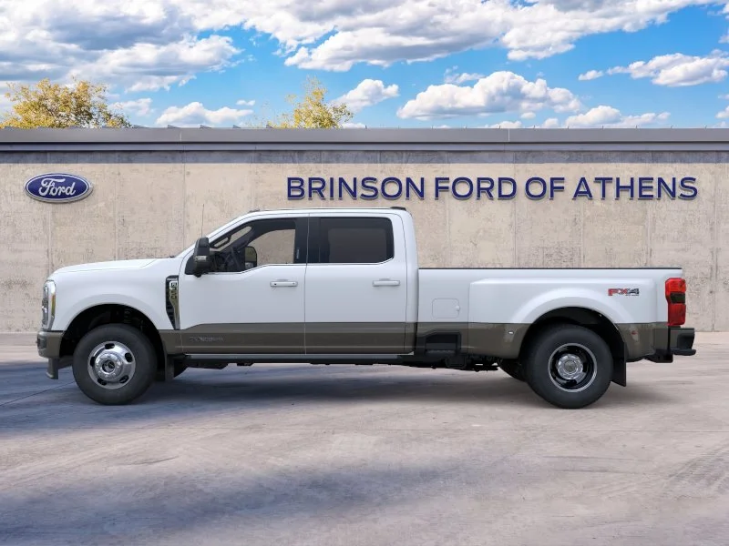 New 2026 Star White Metallic Tri-Coat Ford F-350® King Ranch® image 25