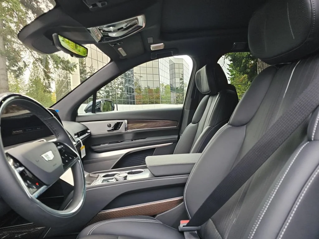 New 2027 Argent Silver Metallic Cadillac Sport image 22