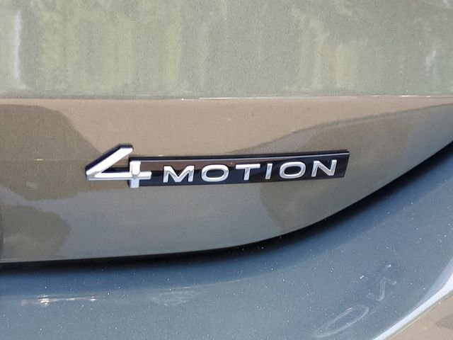 New 2026 Green Volkswagen 2.0T SEL R-Line Turbo image 7