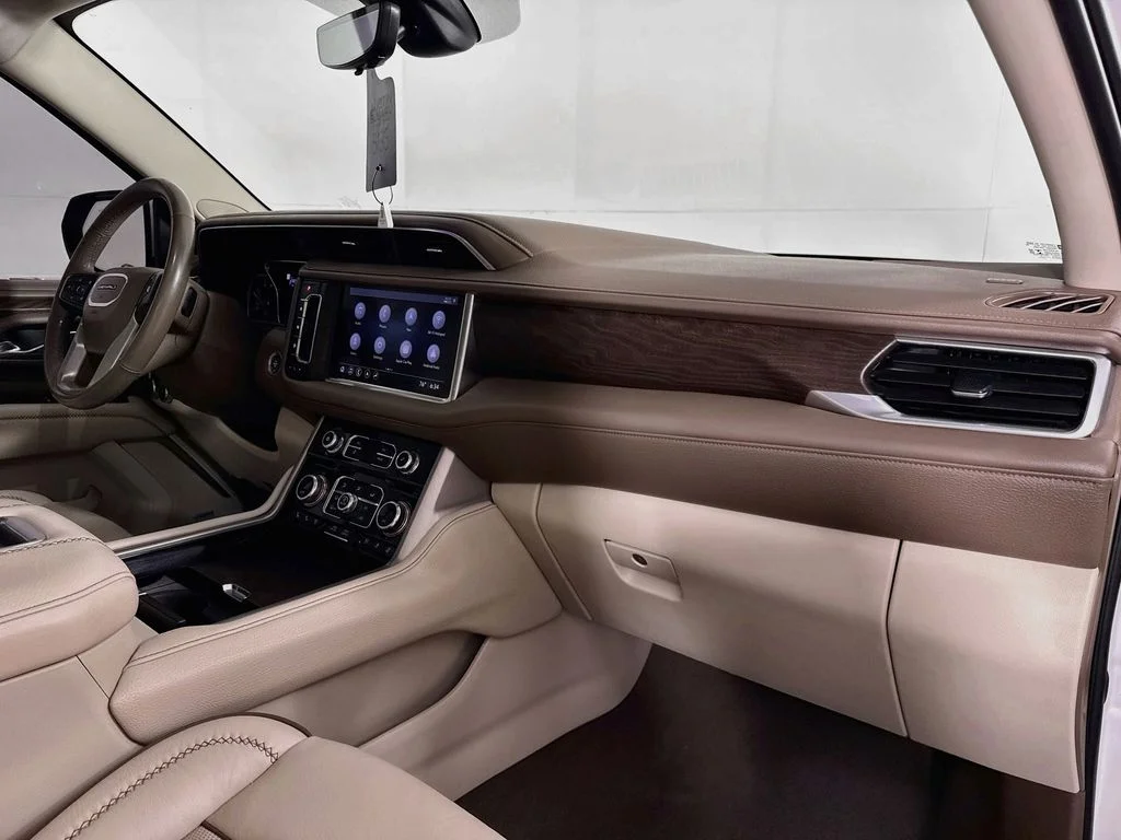 Used 2021 White Frost GMC Denali image 38