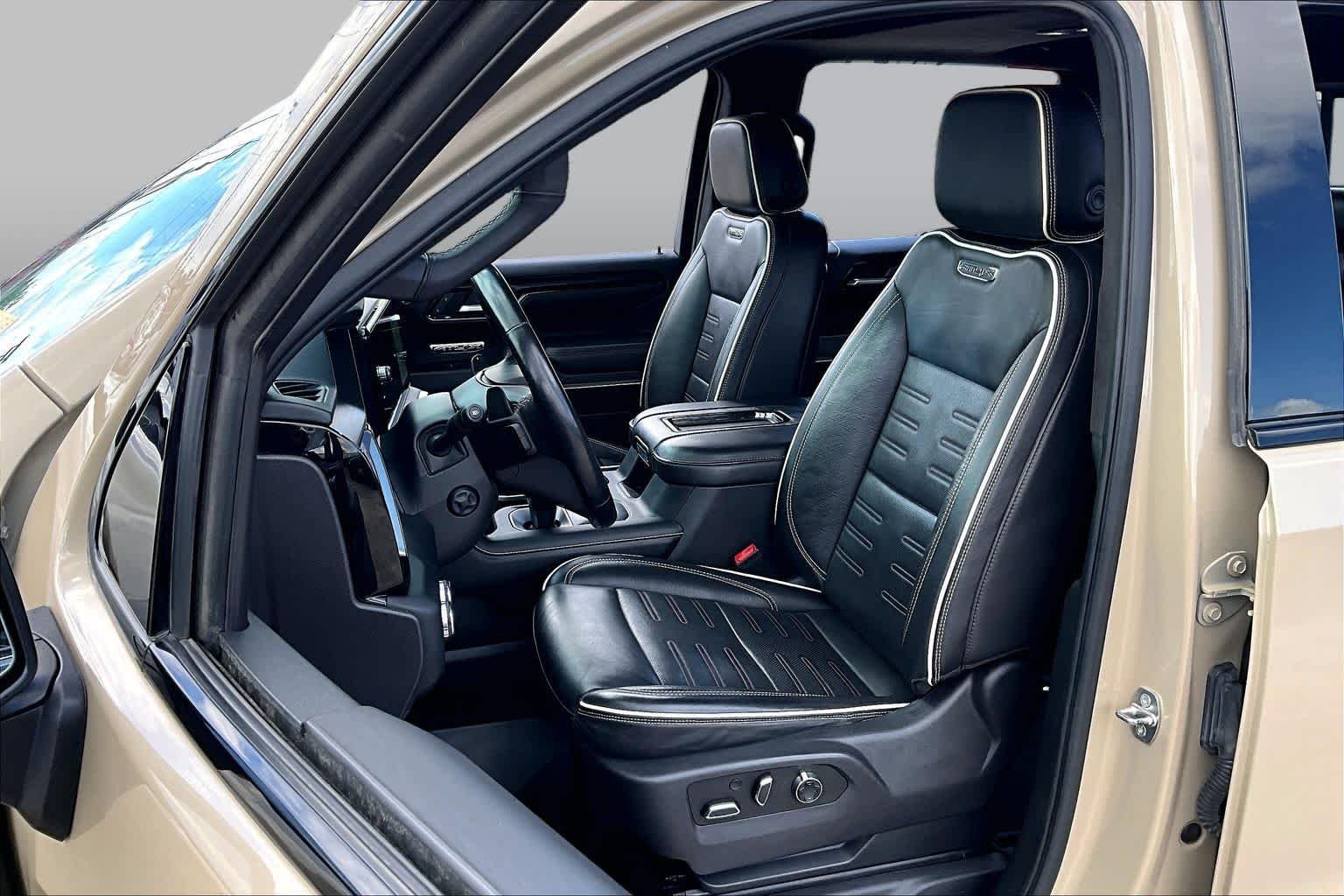 Used 2022 Desert Sand Metallic GMC AT4X image 8