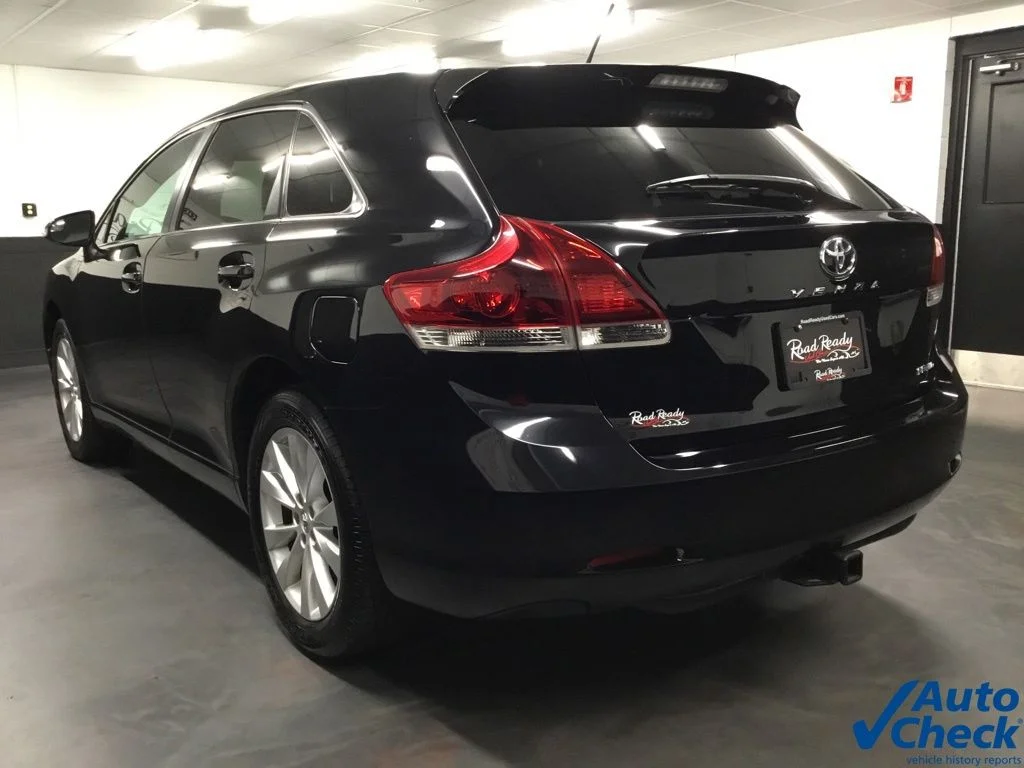 Used 2014 Black Toyota LE image 8
