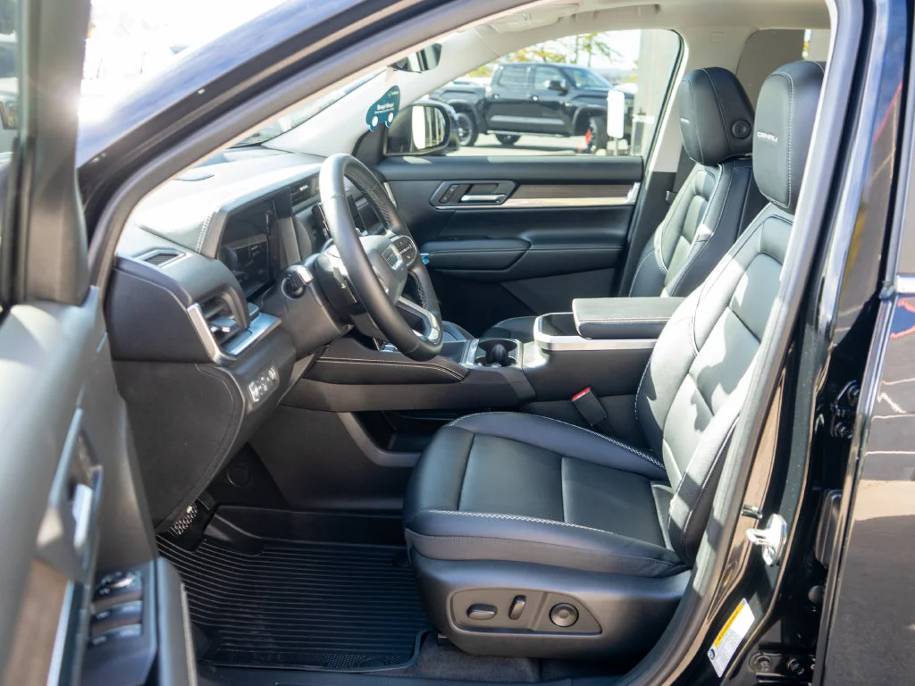 2026 GMC Terrain Denali - Photo 12