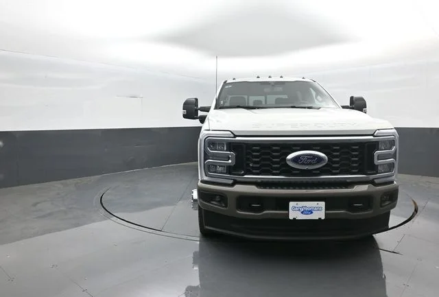 New 2026 Star White Metallic Tri-Coat Ford F-350® King Ranch® image 3