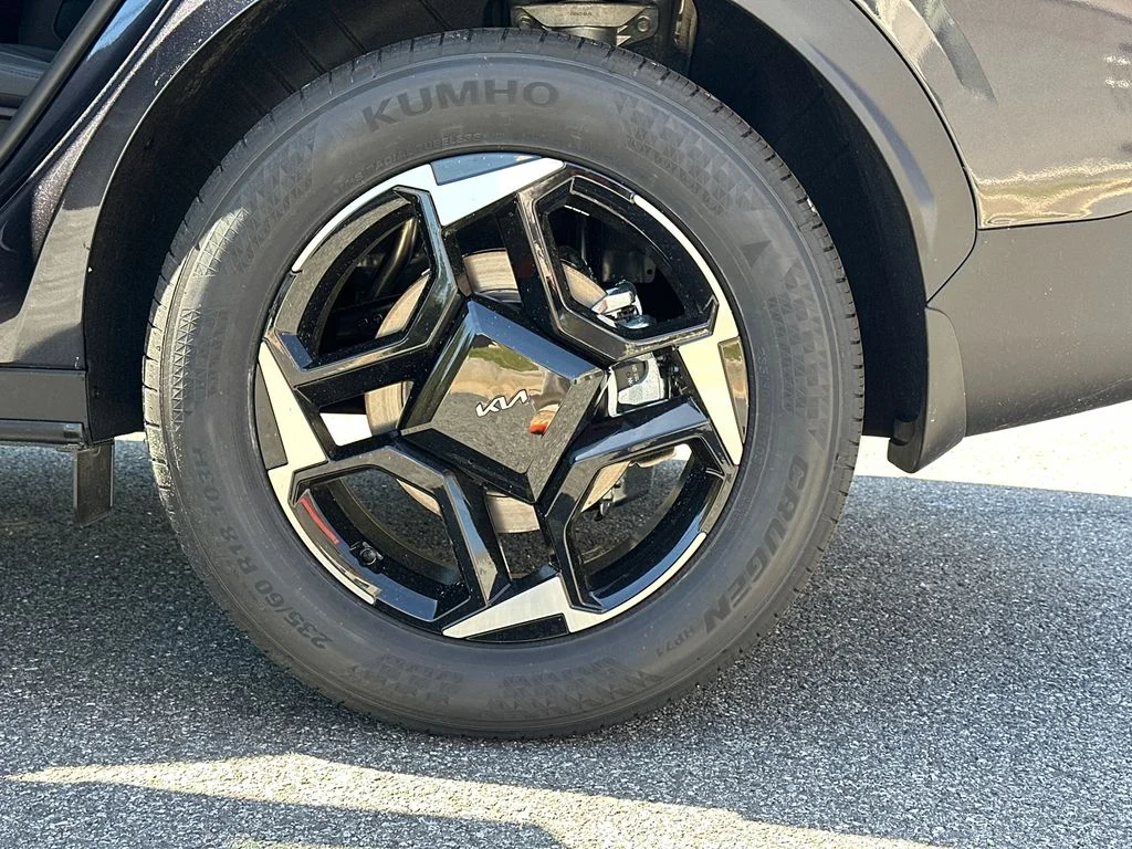 New 2026 Gray Kia EX image 20
