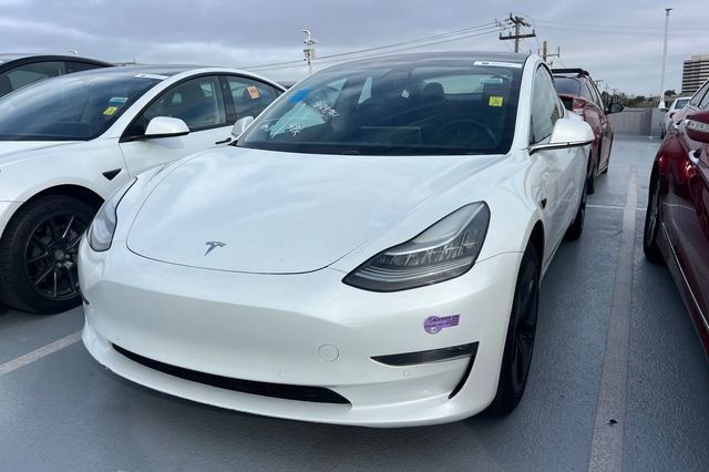 2019 Tesla Model 3 Standard Range Plus's photo
