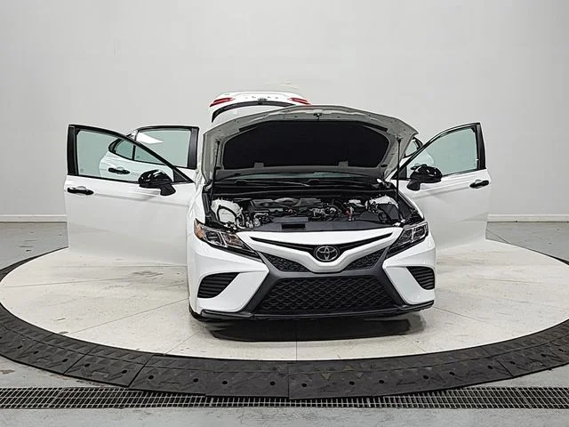 Used 2020 White Toyota SE Nightshade image 10