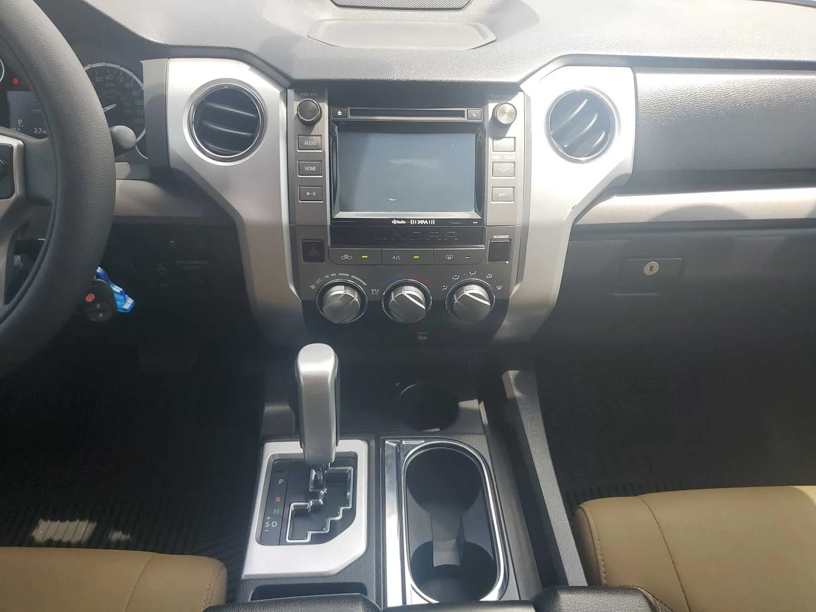 Used 2016  Toyota SR5 image 22