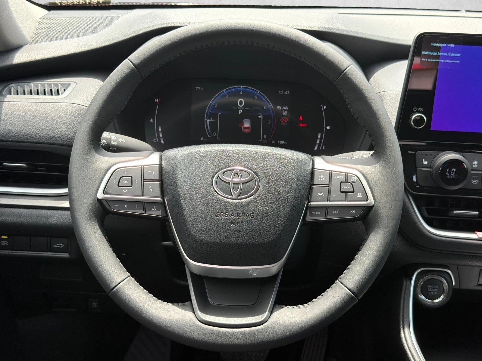 Used 2026 Midnight Black Metallic Toyota XLE image 24