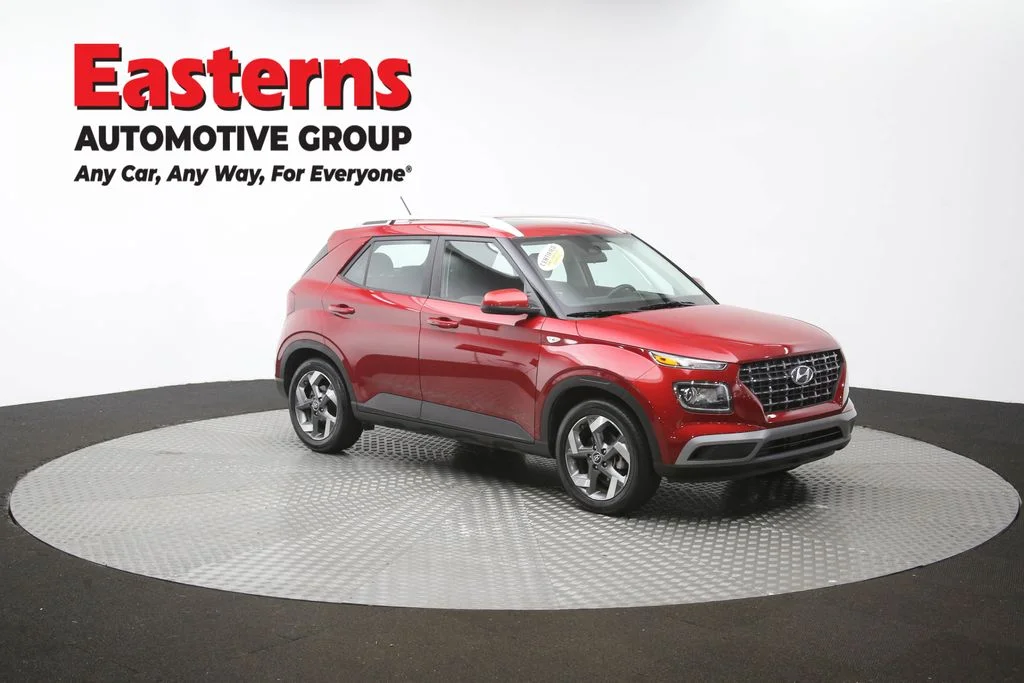 Used 2025 Red Hyundai SEL image 50