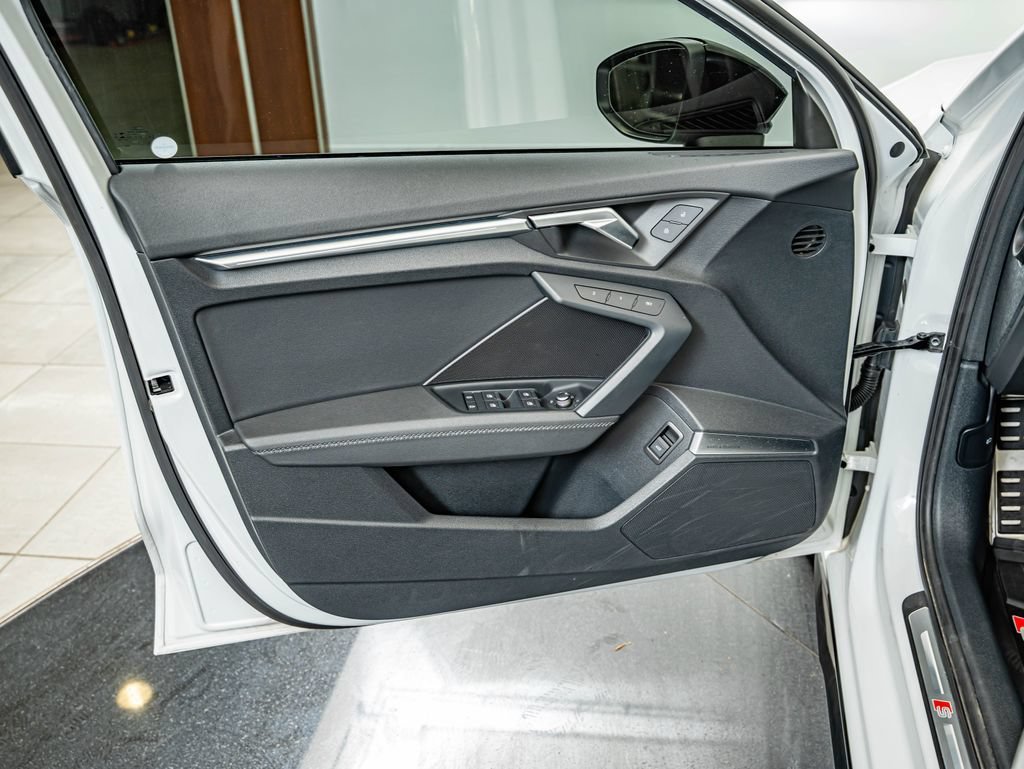 Used 2022 Glacier White Metallic Audi 2.0T Premium Plus image 23