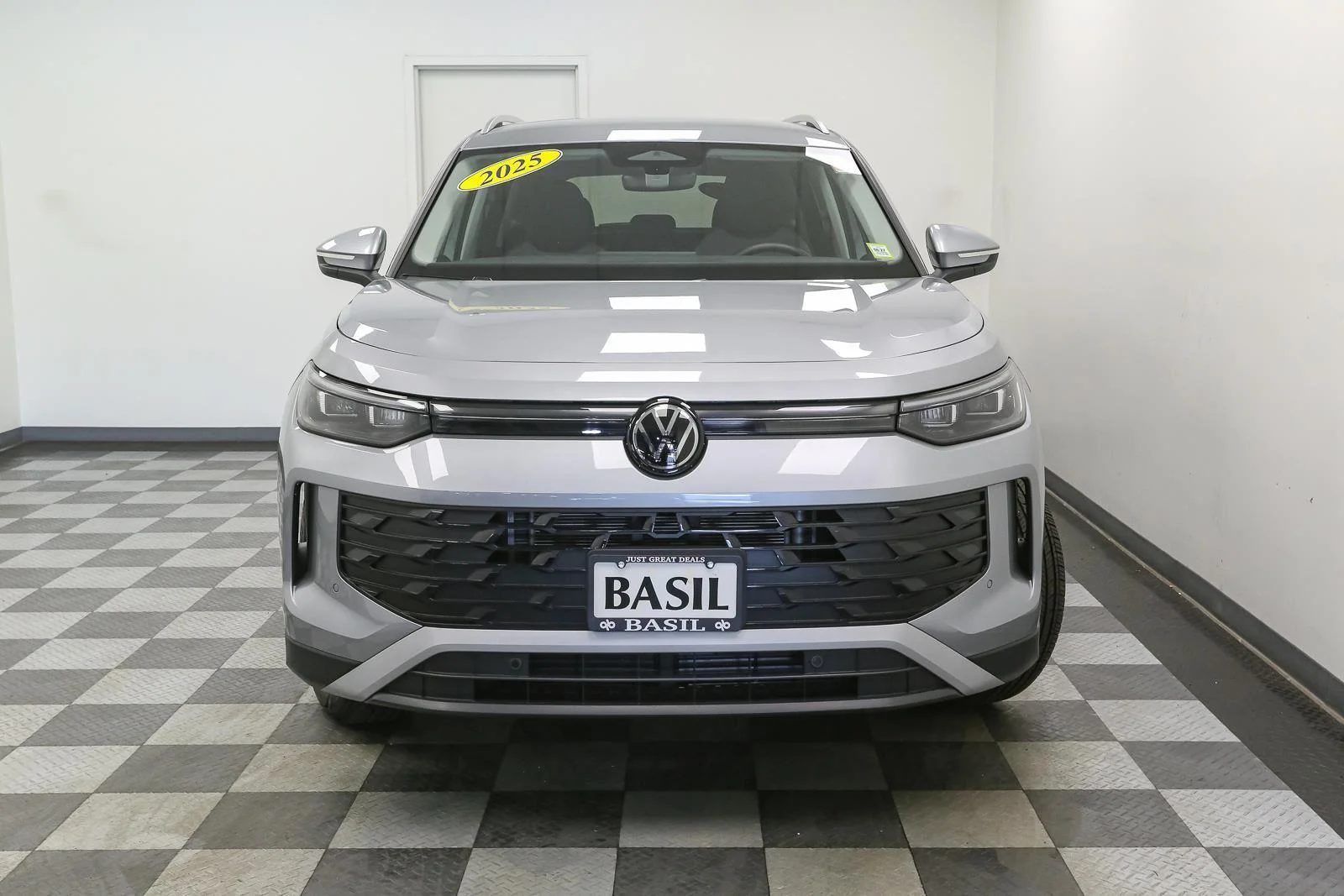 Used 2025 Pyrite Silver Metallic Volkswagen S image 3