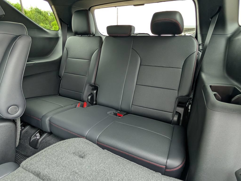 2026 Chevrolet Traverse Z71 - Photo 8