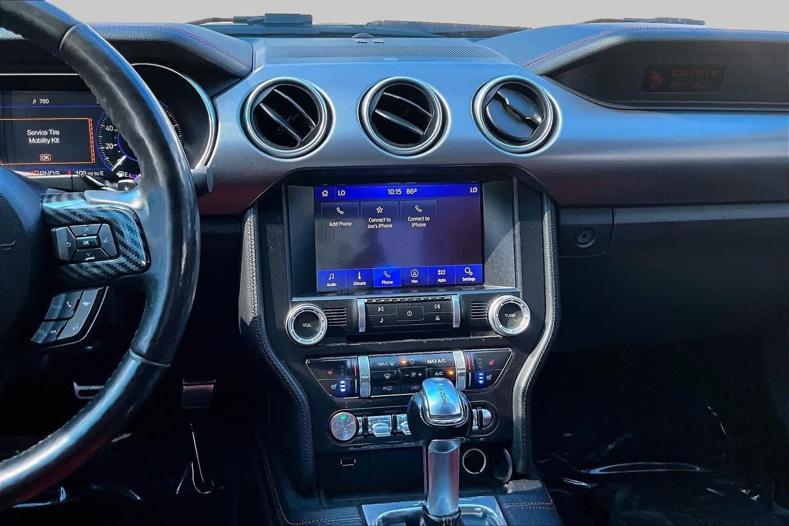 Used 2019 Magnetic Metallic Ford GT Premium image 7