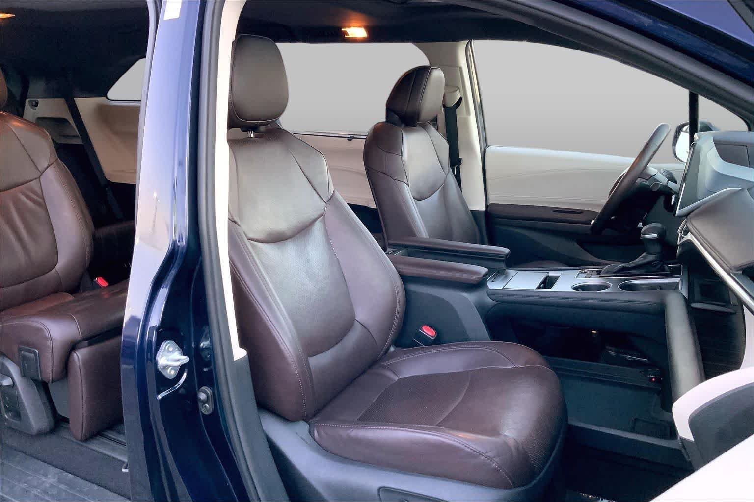 Used 2022 Blueprint Toyota Platinum image 8