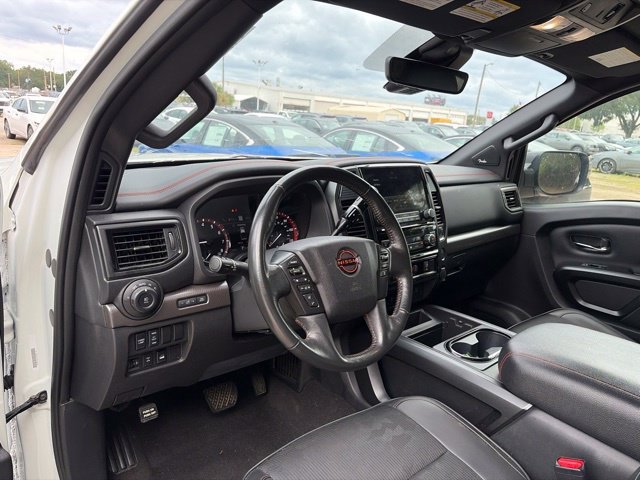 Used 2024 White Nissan PRO-4X image 25