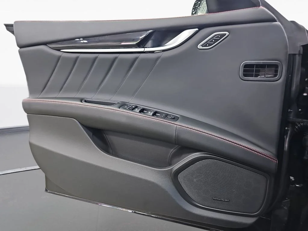 New 2024  Maserati Modena image 30