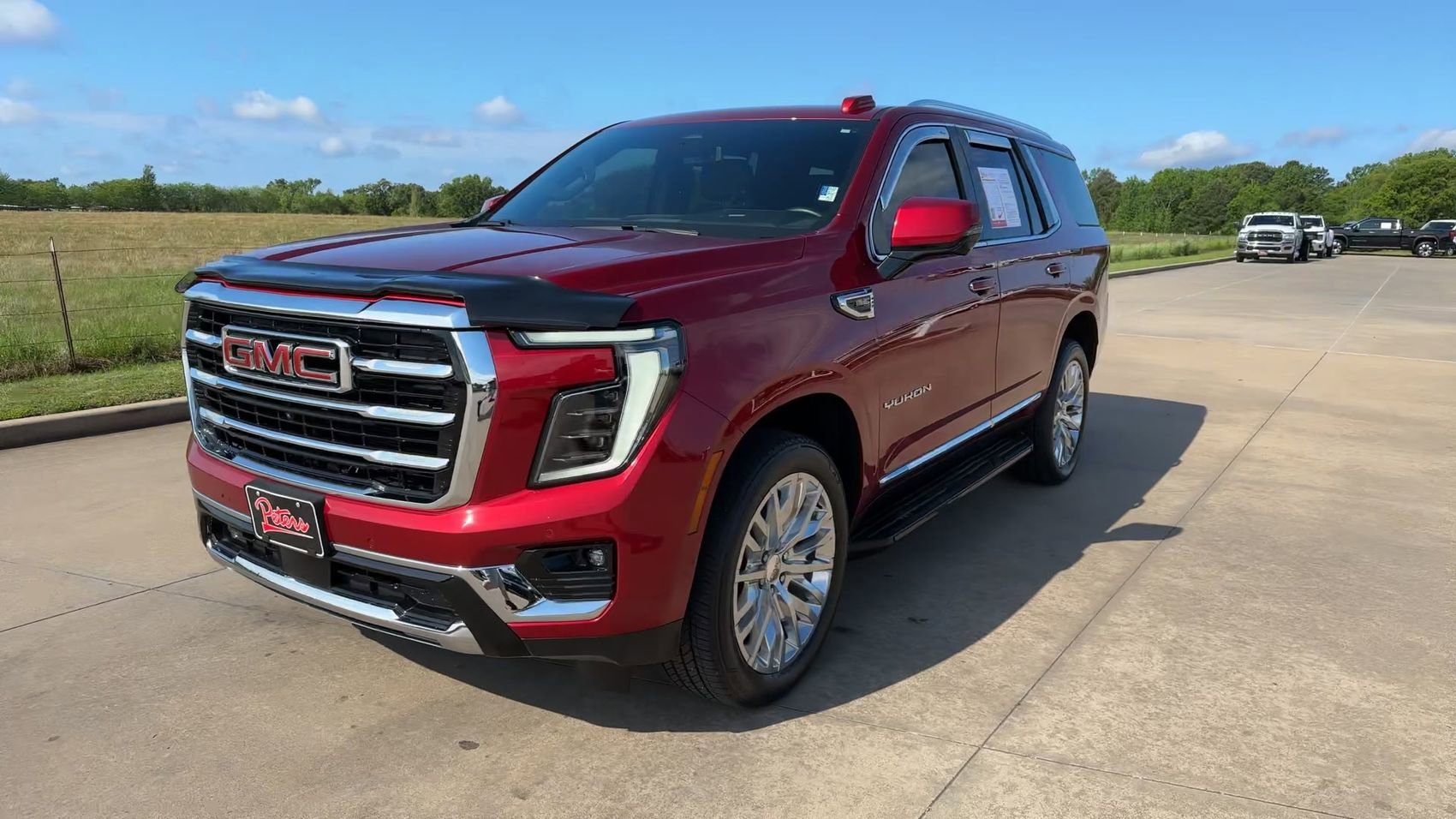 Used 2025 Volcanic Red Tintcoat GMC Elevation image 5