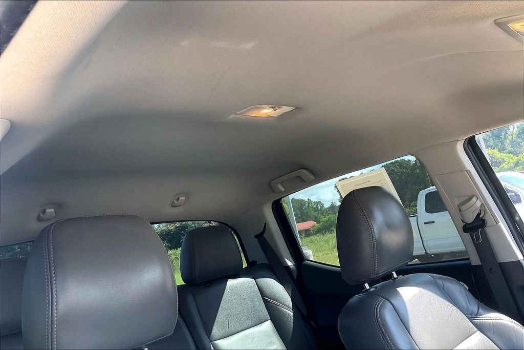 Used 2018 Gray Toyota SR5 image 21