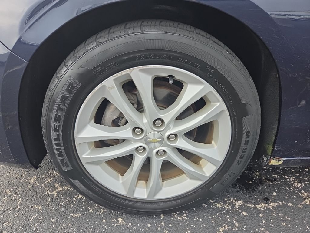 Used 2016 Blue Chevrolet LT image 17