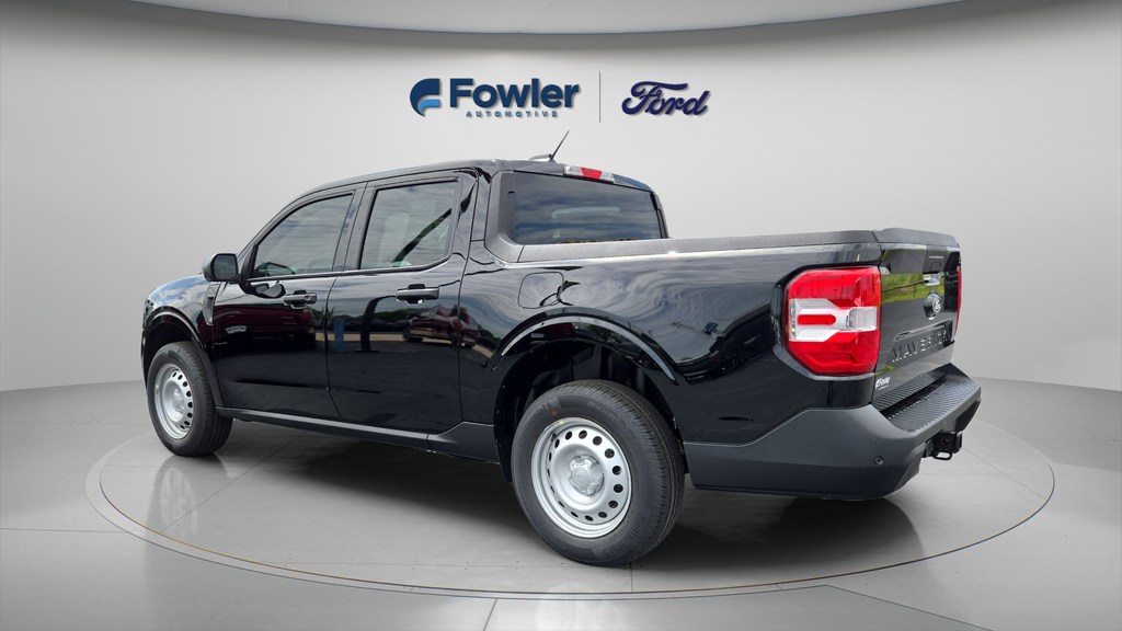 New 2026 Shadow Black Ford XL image 5