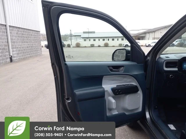 New 2026 Carbonized Gray Metallic Ford XLT image 10