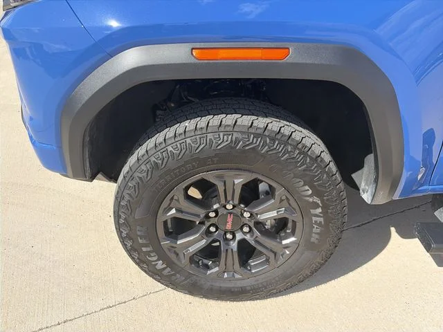 Used 2025 Blue GMC Elevation image 10