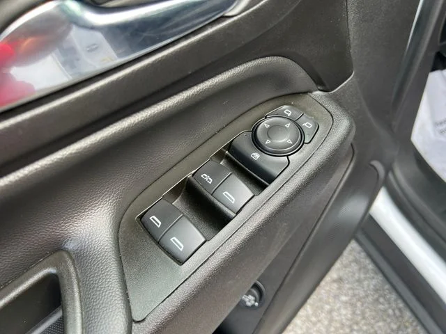 Used 2024 White Chevrolet LT image 14