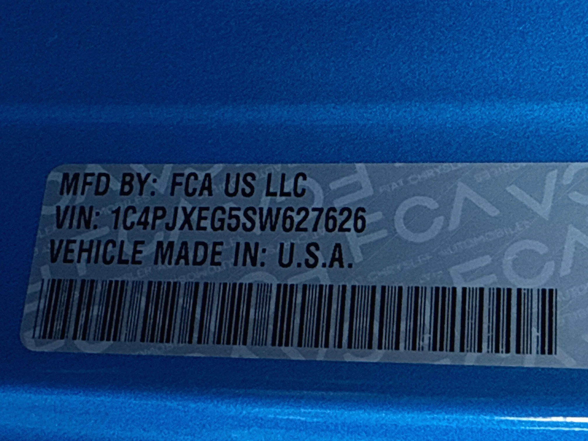 Certified Used 2025 Hydro Blue Pearlcoat Jeep Sahara image 33