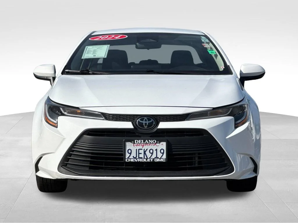Used 2024 White Toyota LE image 8
