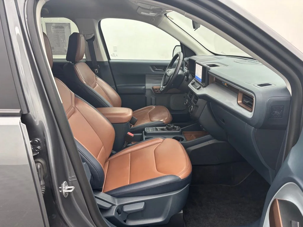 Used 2024 Gray Ford Lariat image 32