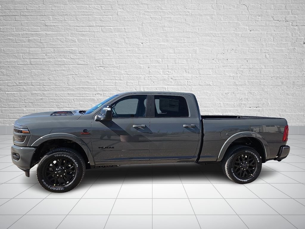 New 2027 Ceramic Gray Clear-Coat Exterior Paint RAM Limited image 2