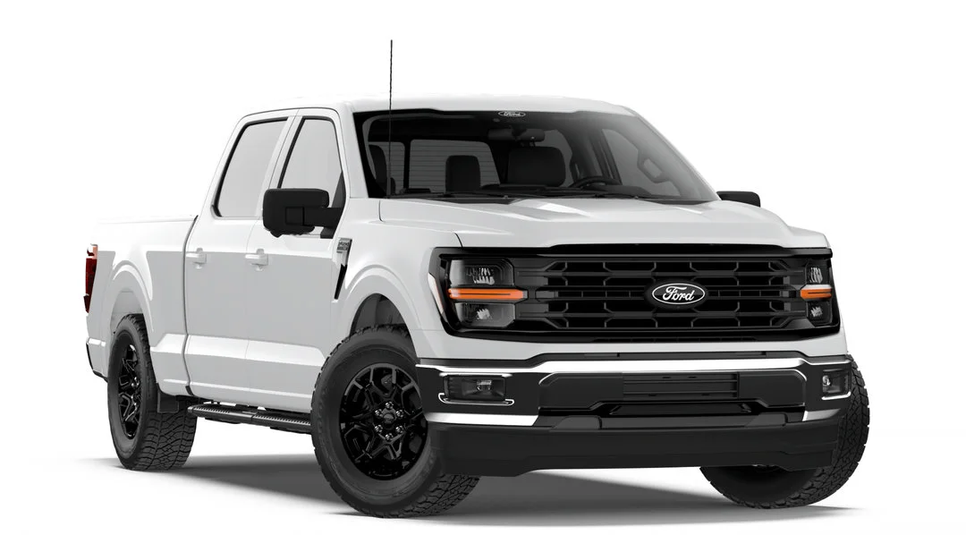 New 2026 OXFORD WHITE Ford XLT image 4