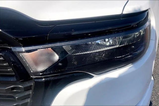 New 2026 Bright White Clear-Coat Exterior Paint RAM Express image 34