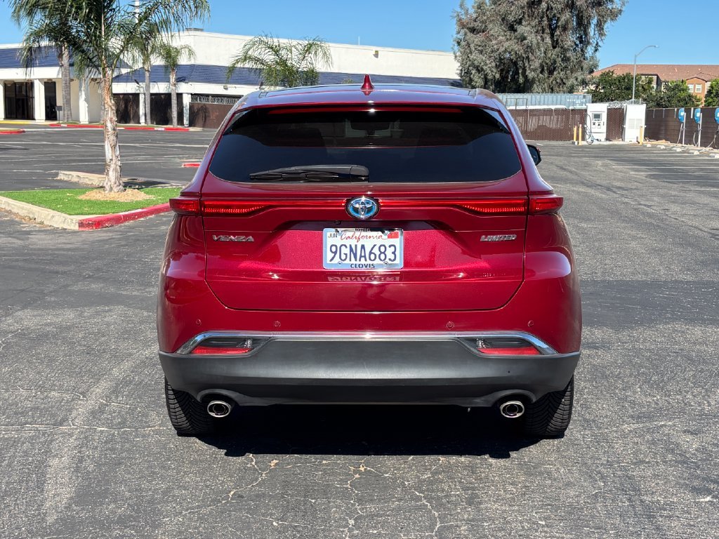 2023 Toyota Venza Limited - Photo 6