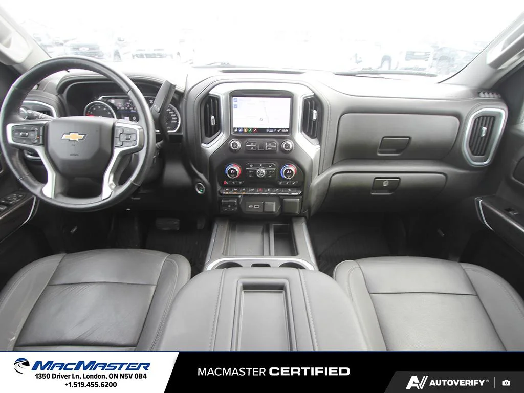 Used 2022  Chevrolet LTZ image 28