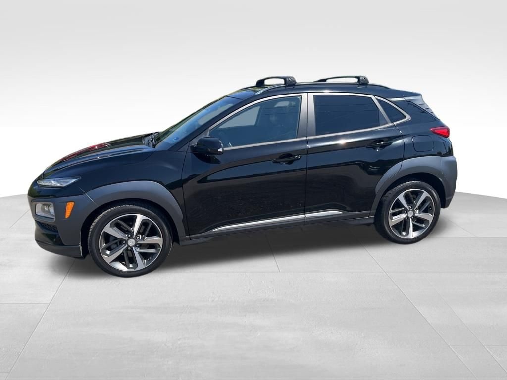 Used 2020 Black Hyundai Ultimate image 4