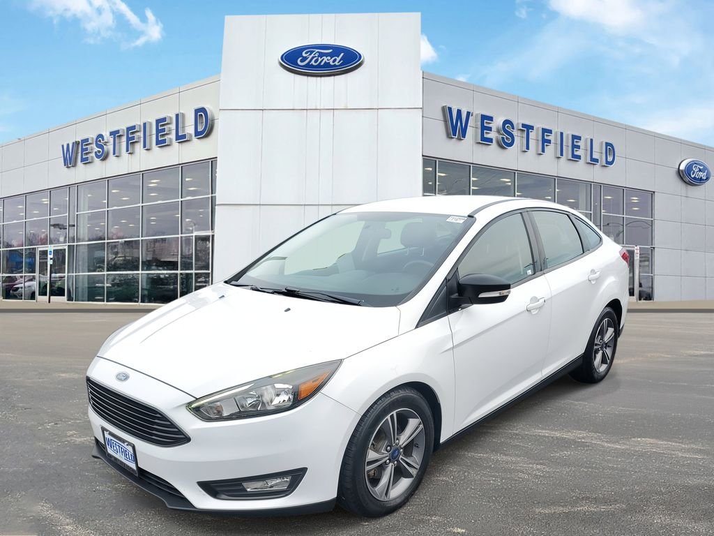Used 2018 Ford Focus SE with VIN 1FADP3FE0JL300564 for sale in Hodgkins, IL