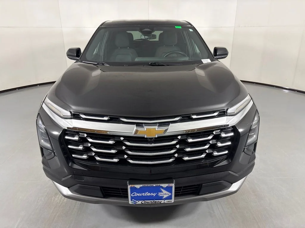 Used 2025 Black Chevrolet LT image 3