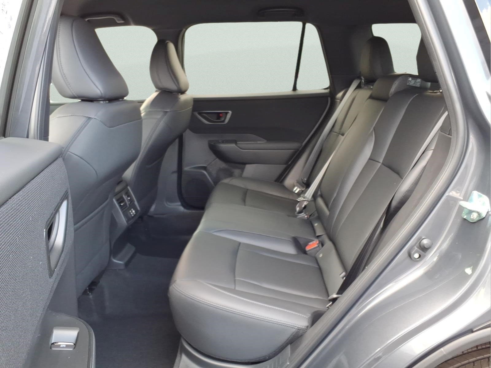 New 2026 MAGNETITE GRAY METALLIC Subaru Premium image 6