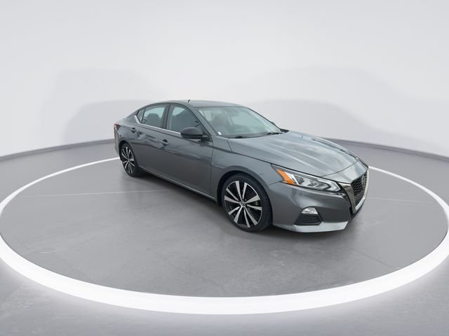 Used 2019 Gray Nissan 2.5 SR image 2