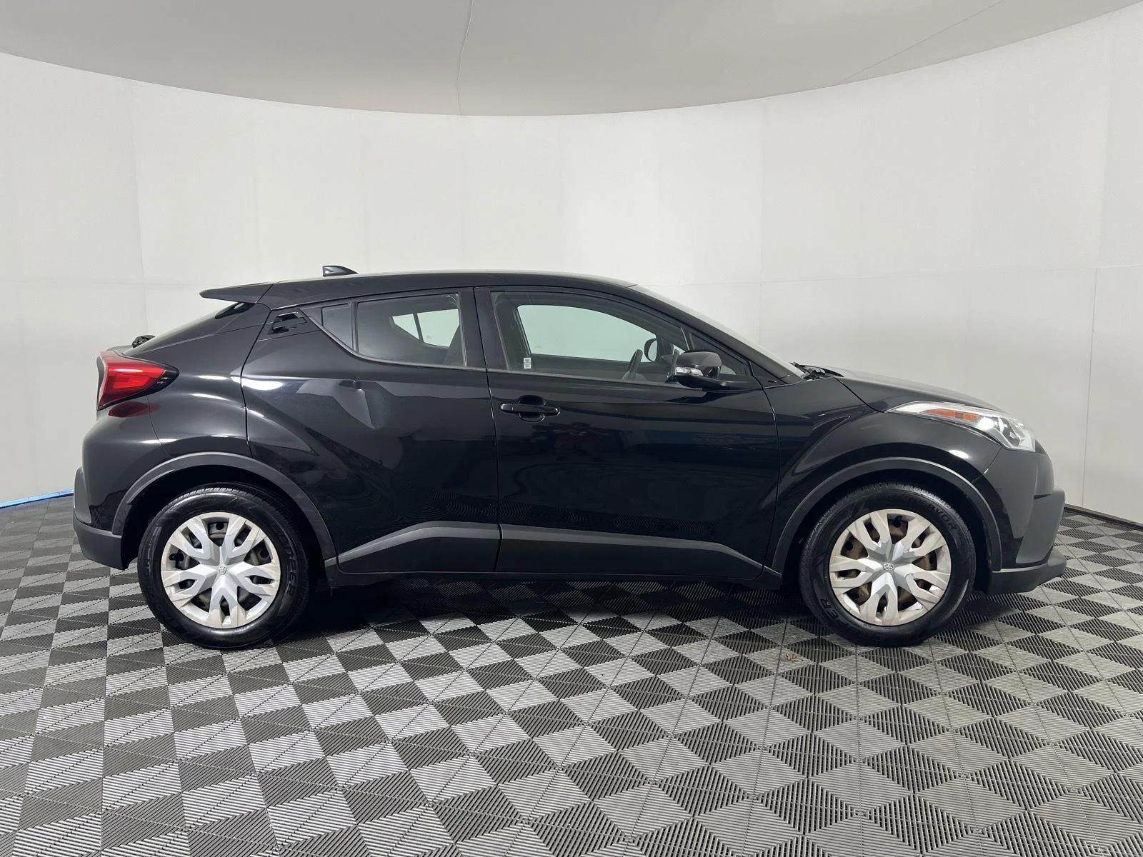 Used 2019 Black Sand Pearl Toyota LE image 2