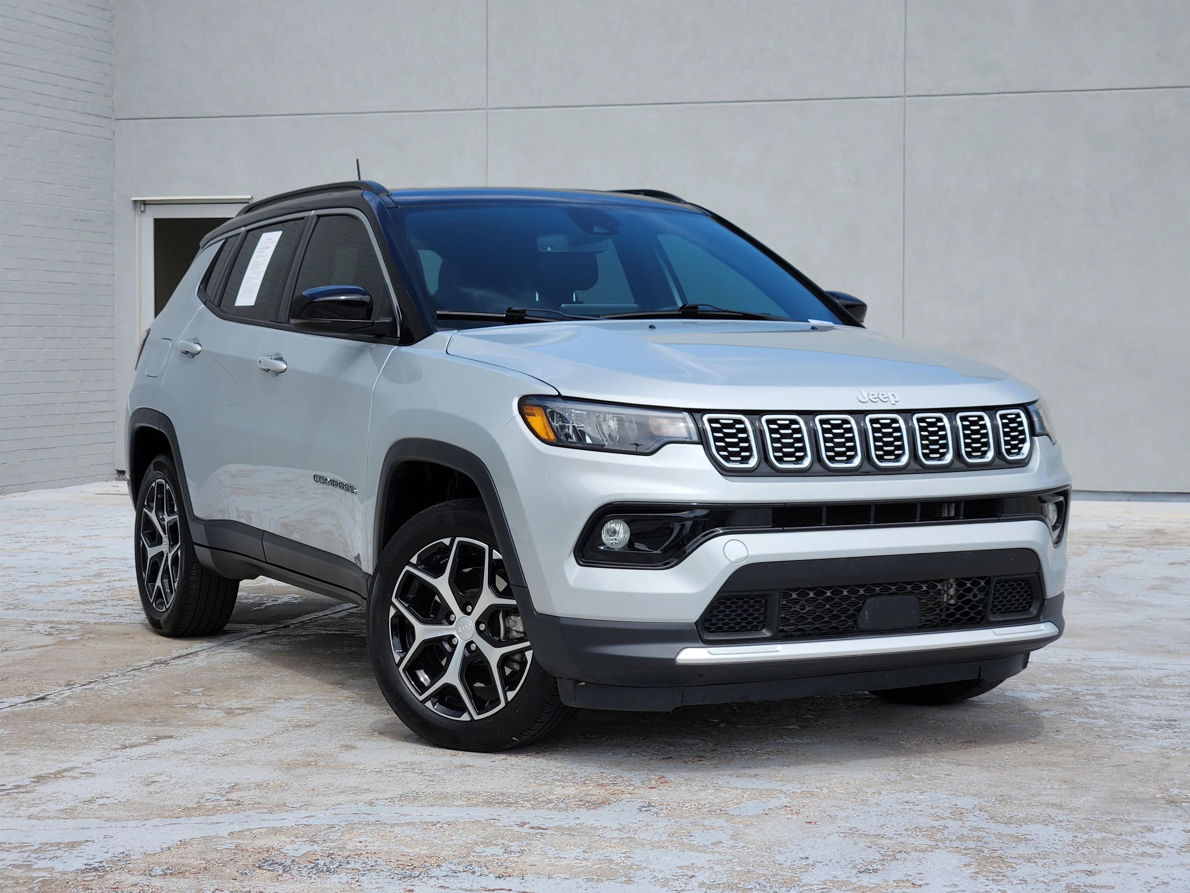 2024 Jeep Compass Limited 4X4's photo