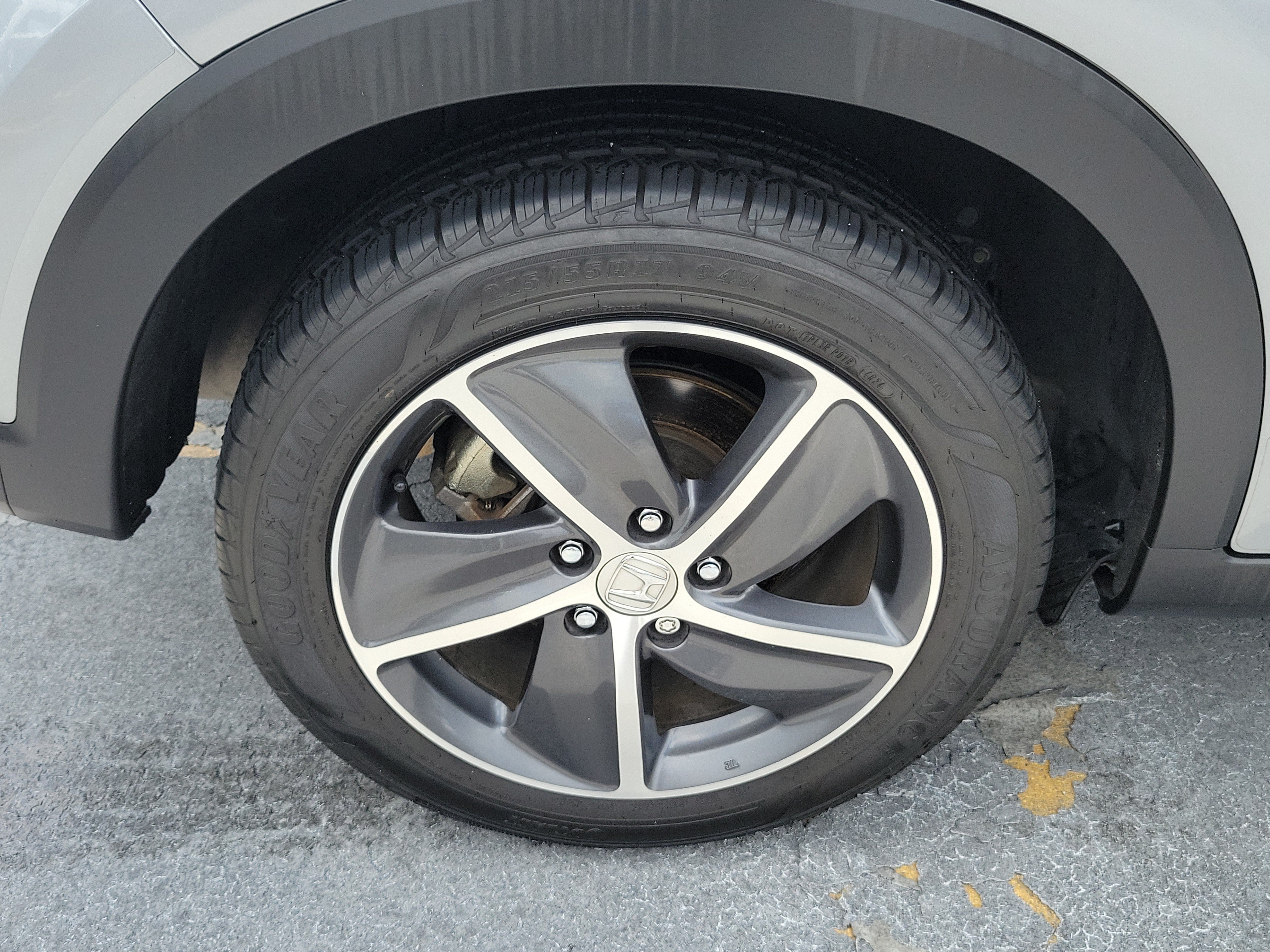 Used 2022 Silver Honda EX image 7